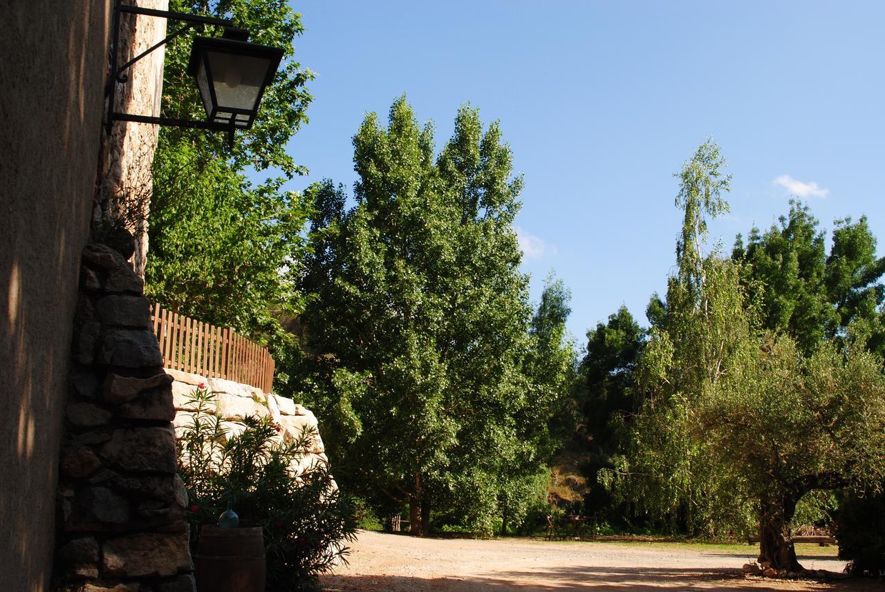 Masia El Carcaba - Moli Del Pont. Cornudella de Montsant Buitenkant foto